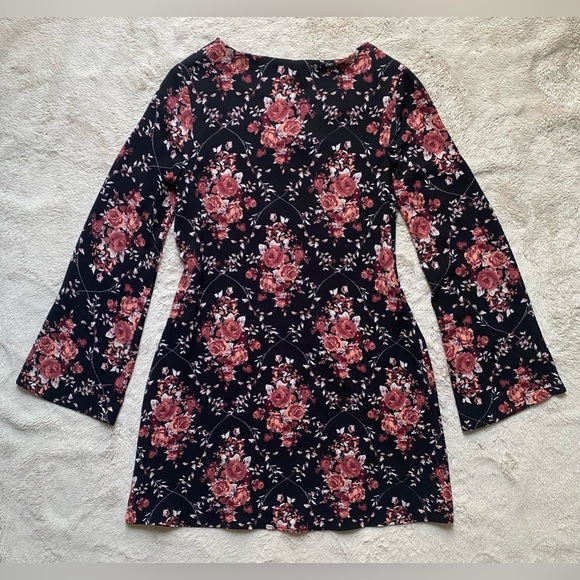 Xhilaration Floral Boho Dress ๐ - Picture 5 of 6
